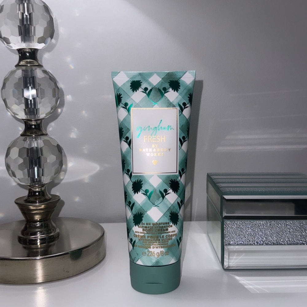 Bath & Body Works Gingham Fresh Hydration Cream — NEVER USED 🤍🧼